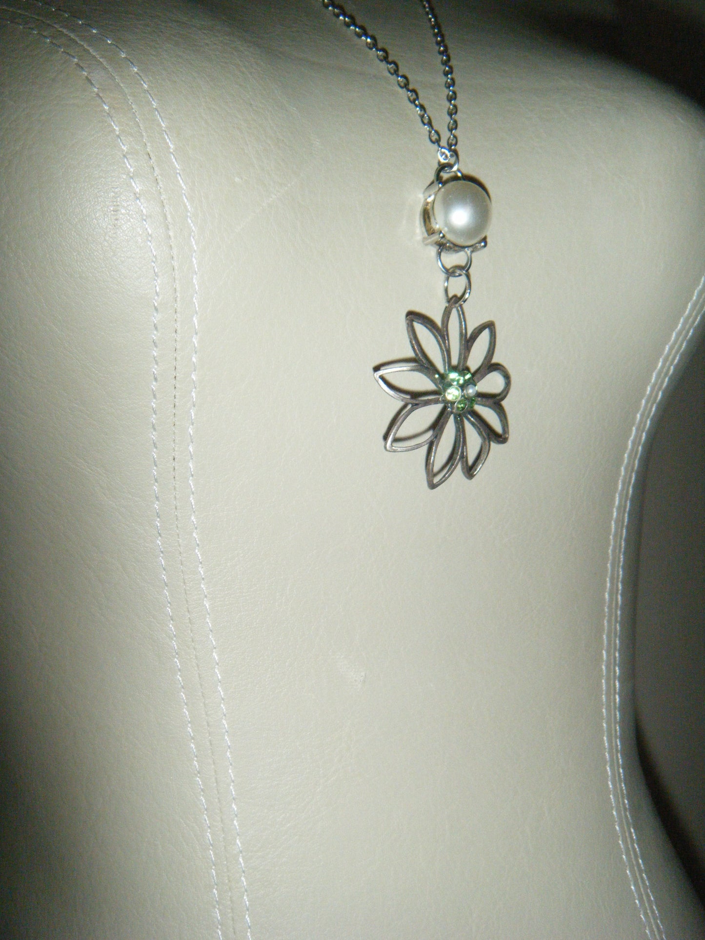 Pearl Bloom Necklace
