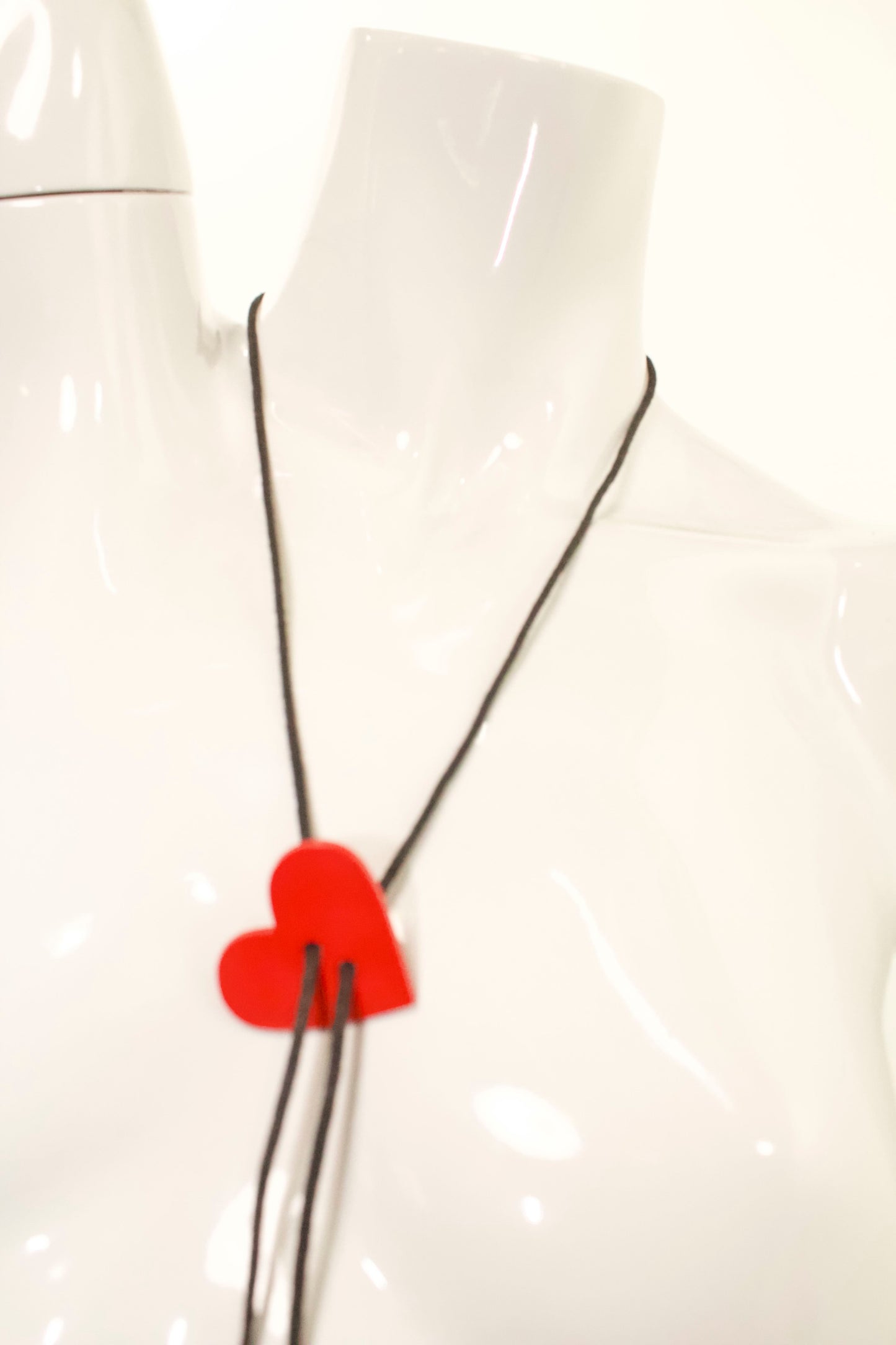 Hollywood Heart Bolo (Xlong)