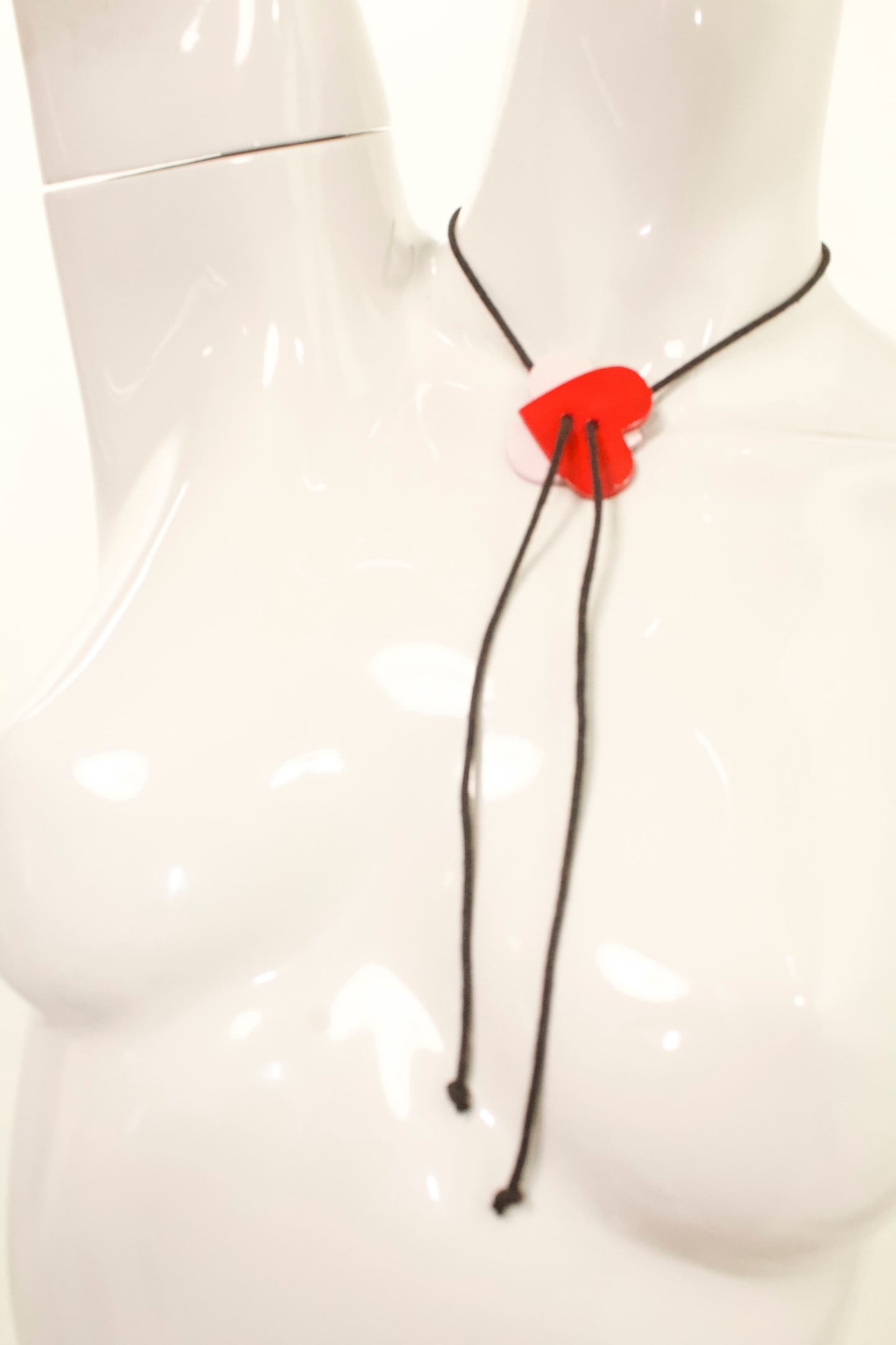Hollywood Heart Bolo