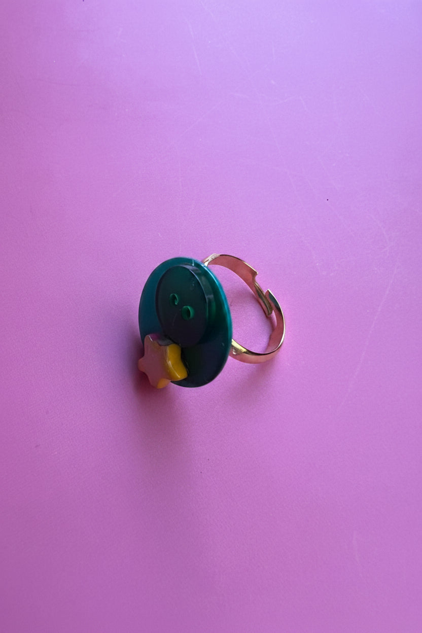 Candy star button ring