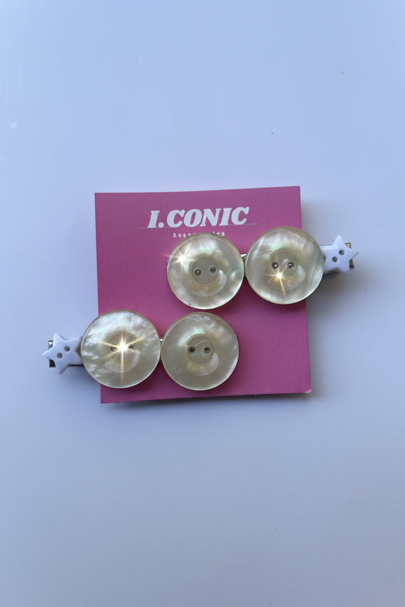 Star Double Button Clip Set