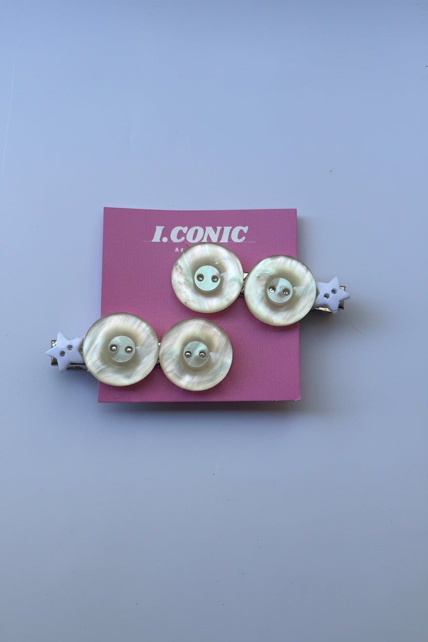 Star Double Button Clip Set